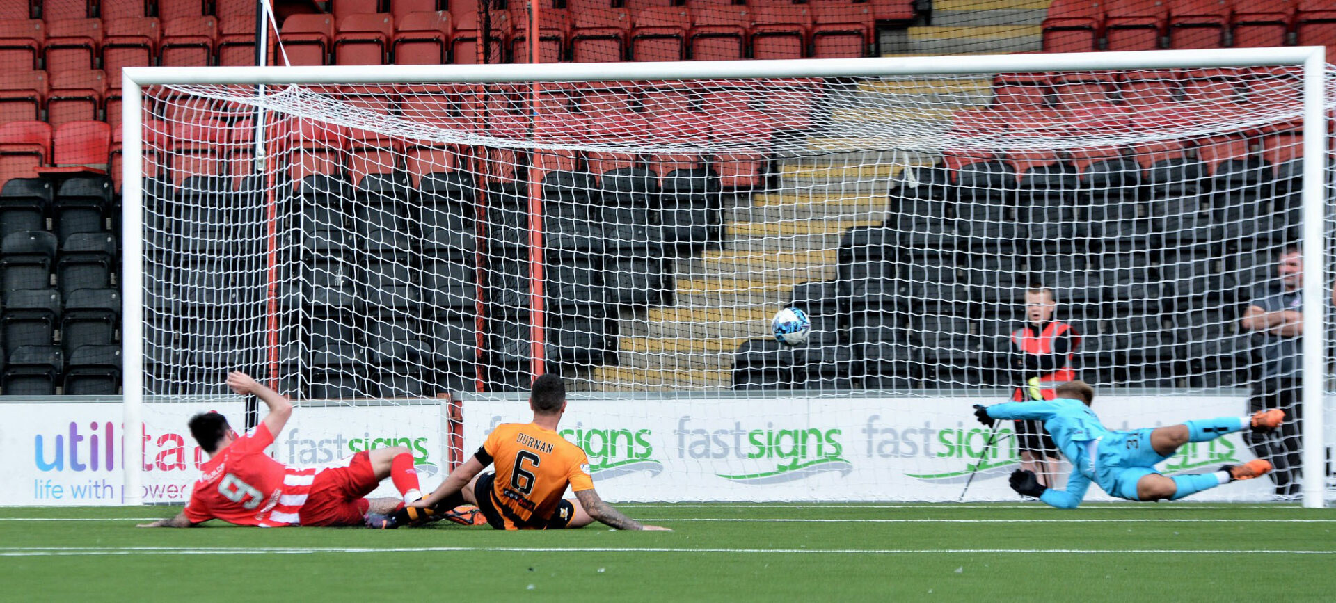 Gallagher signs - Alloa Athletic FC