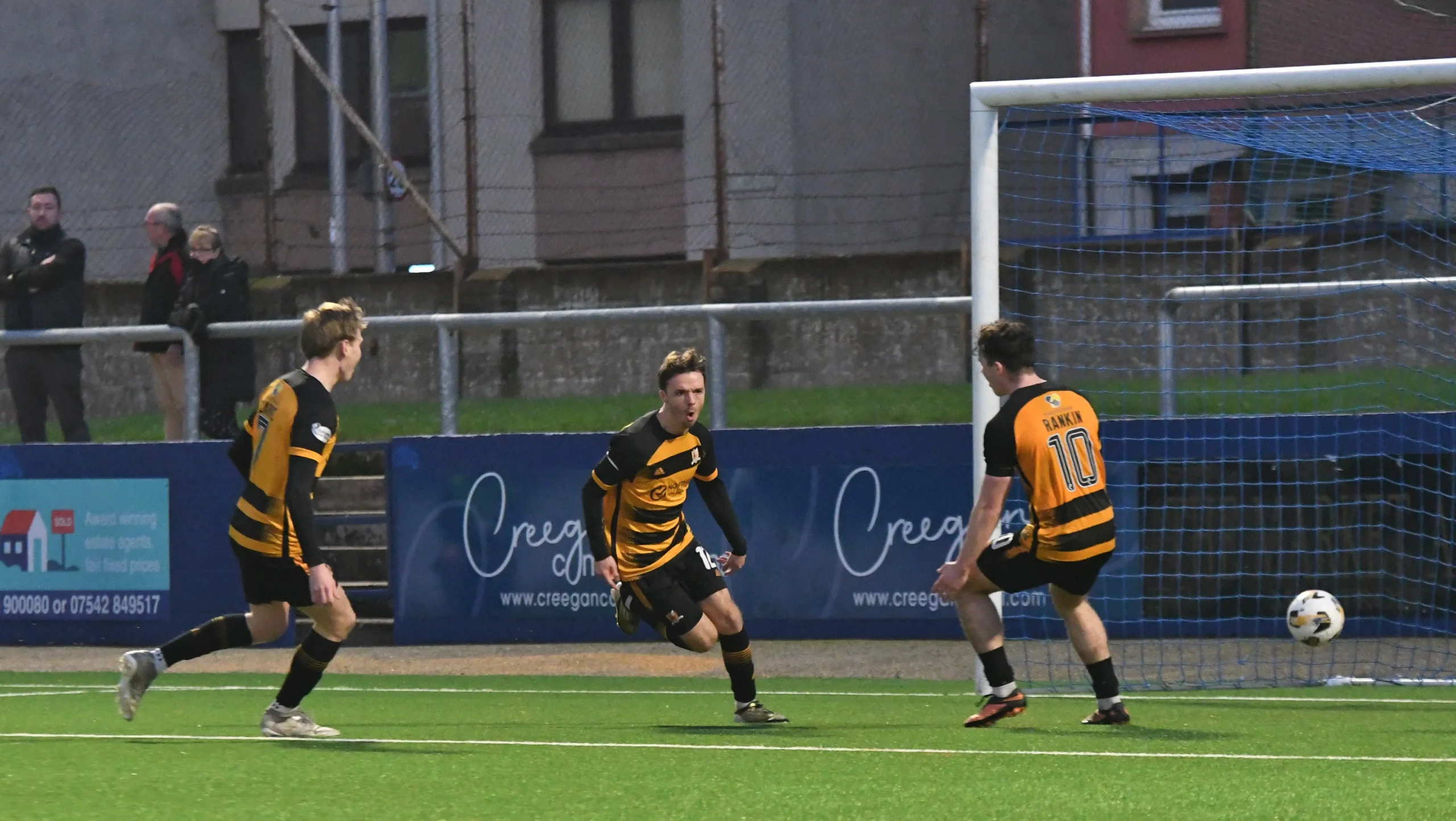 Montrose 0 – 4 Alloa
